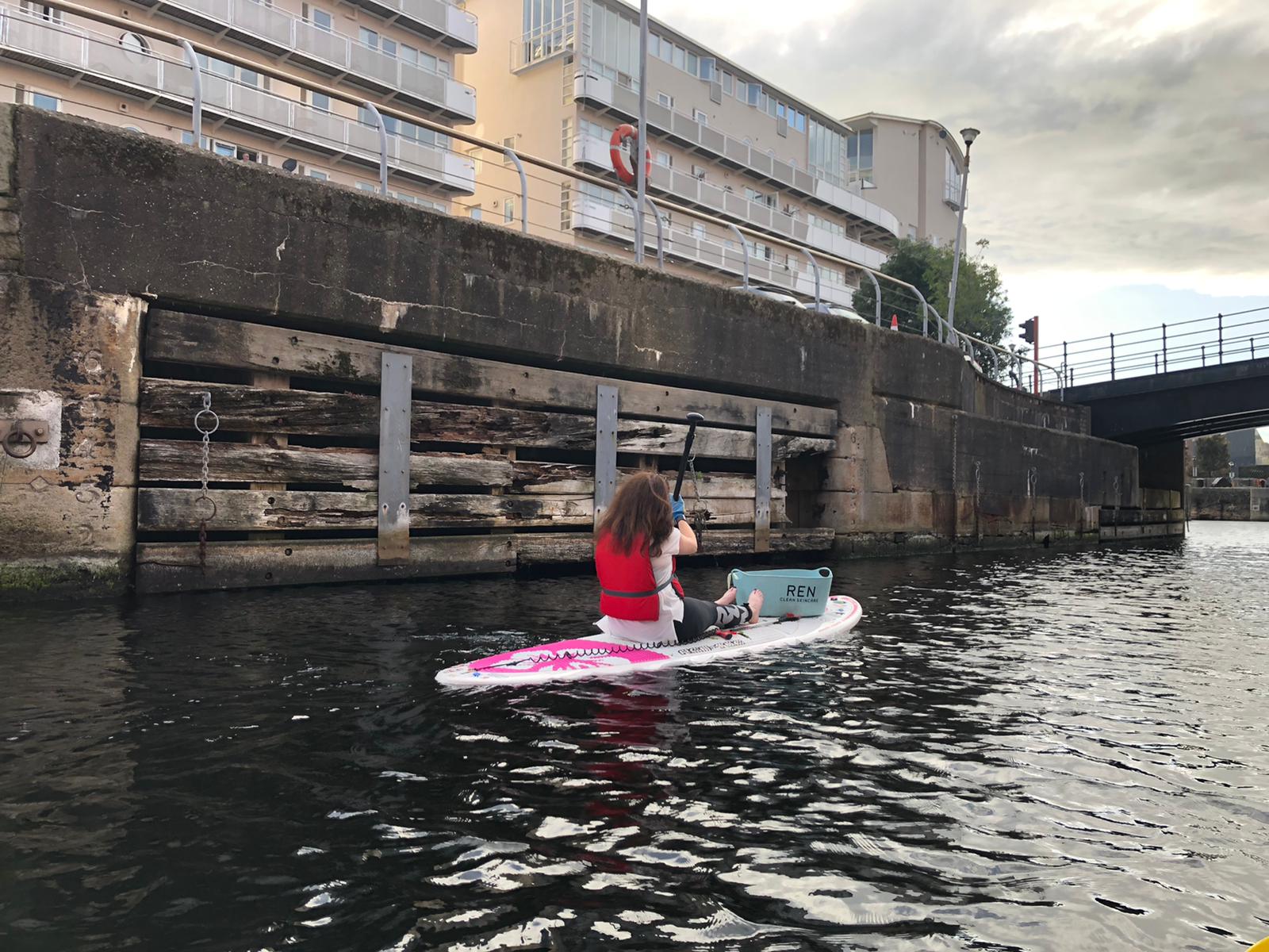Plastic Paddle - Albert Dock